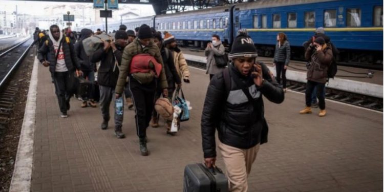 Monde : Le racisme ukrainien envers les Africains dépasse toutes les normes humanitaires et internationales !