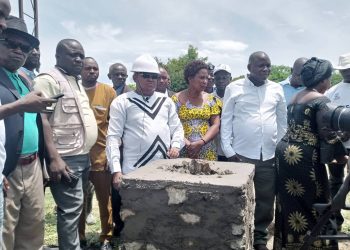 Pose de la première pierre du bâtiment administratif du secteur des Bahema sud à Ituri : Un pas vers l&rsquo;amélioration des services publics !