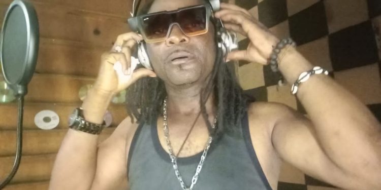 Musique : Comette Nkanga, le Grand Leader de la Musique Folklorique de l&rsquo;Espace Grand Équateur annonce la sortie officielle de son album « Bunda tiko lela » pour ce mercredi 13 juin au Village Chez Temba !